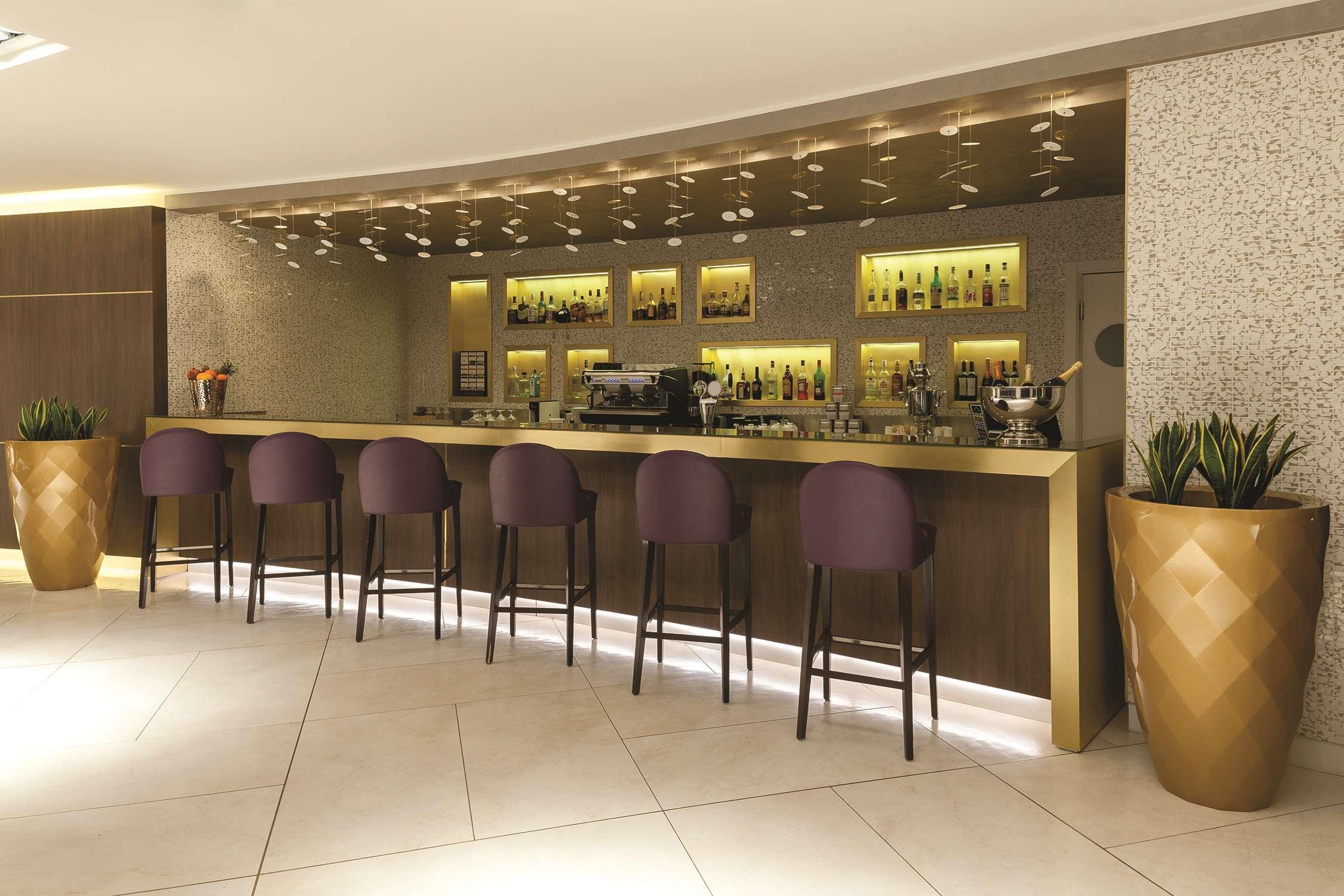 Doubletree By Hilton Yerevan City Centre Εξωτερικό φωτογραφία